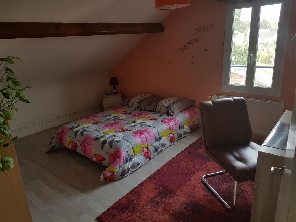 La Demi-Lune Bed and Breakfast Bailleval Exteriör bild